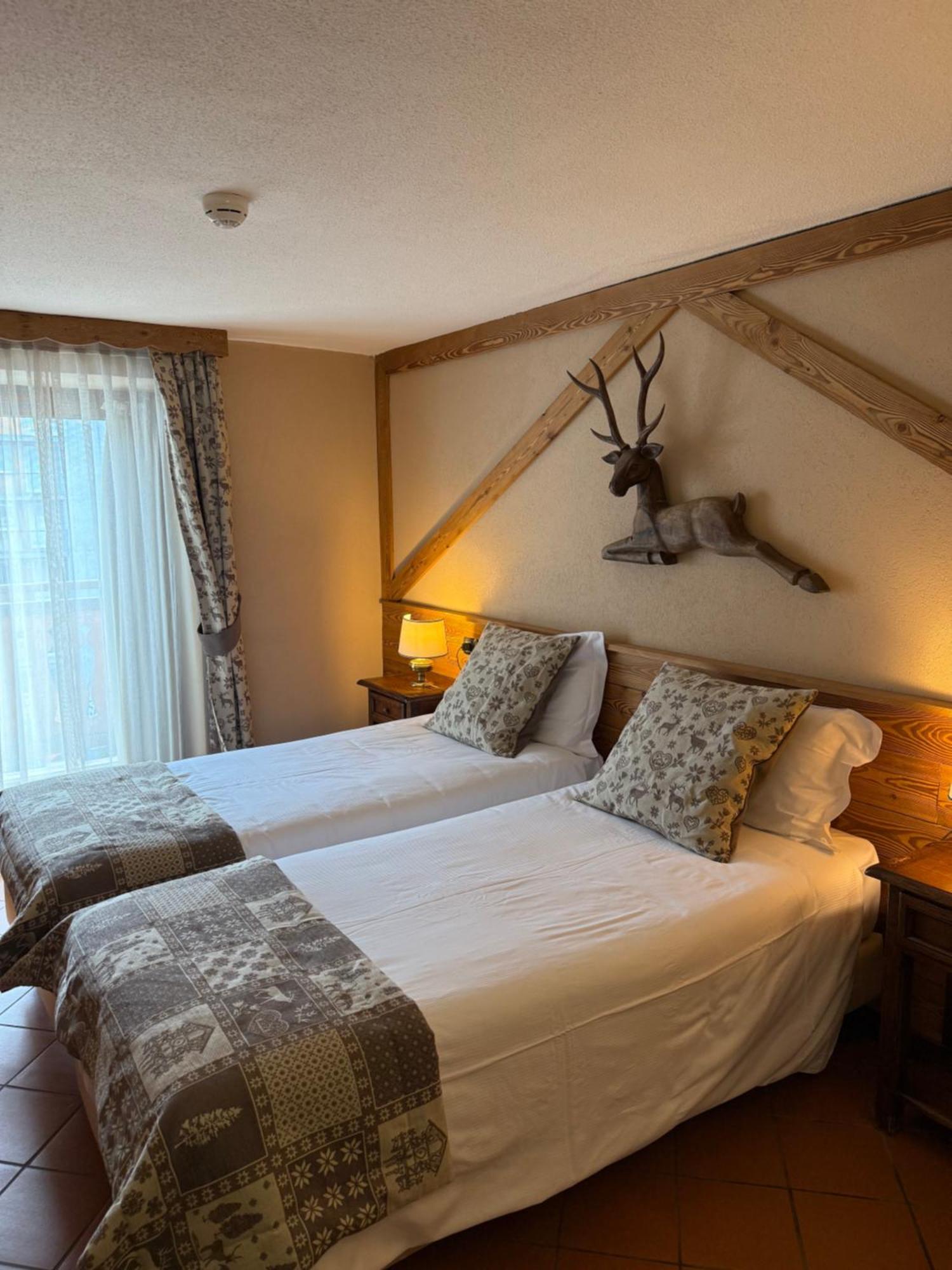 Hotel Jumeaux Breuil-Cervinia Dış mekan fotoğraf